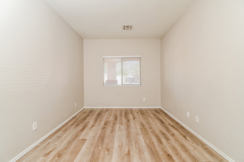 1,610/Mo, 1163 E Dust Devil Dr San Tan Valley, AZ 85143 Bedroom View