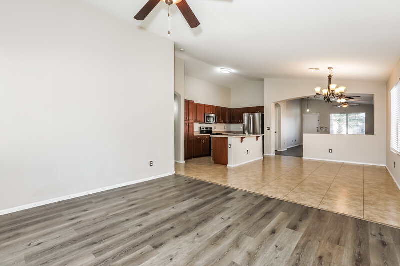 1,870/Mo, 1105 E Nardini Street San Tan Valley, AZ 85140 Family Room View