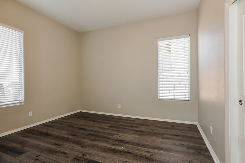 1,950/Mo, 13587 W Tara Lane Surprise, AZ 85374 Bedroom View 2