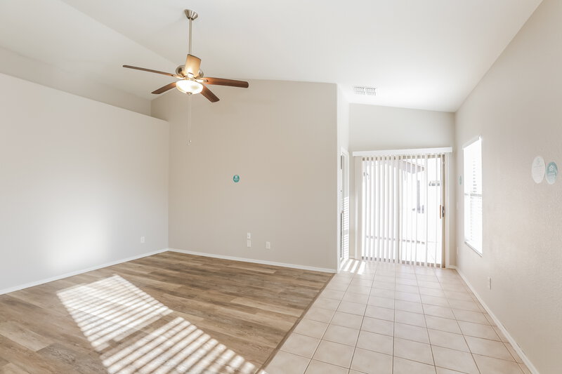 1,985/Mo, 6412 W Hilton Avenue Phoenix, AZ 85043 Living Room View