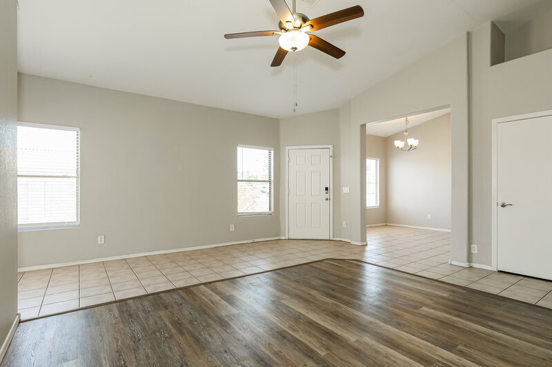 1,870/Mo, 6412 W Hilton Avenue Phoenix, AZ 85043 Living Room View 2