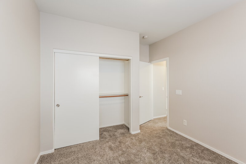 1,985/Mo, 6412 W Hilton Avenue Phoenix, AZ 85043 Bedroom View
