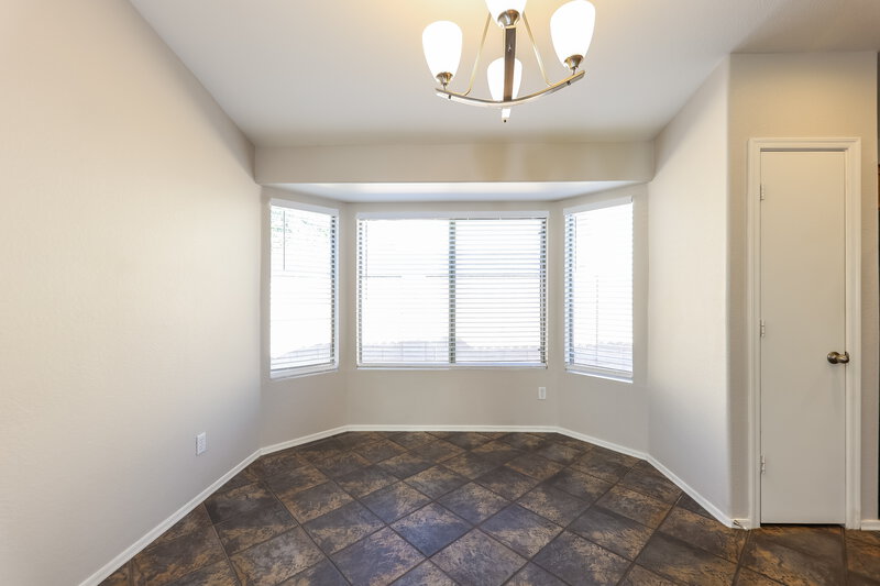 1,795/Mo, 16214 N 162nd Dr Surprise, AZ 85374 Breakfast Nook View