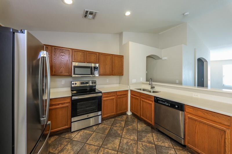 1,795/Mo, 16214 N 162nd Dr Surprise, AZ 85374 Kitchen View 2