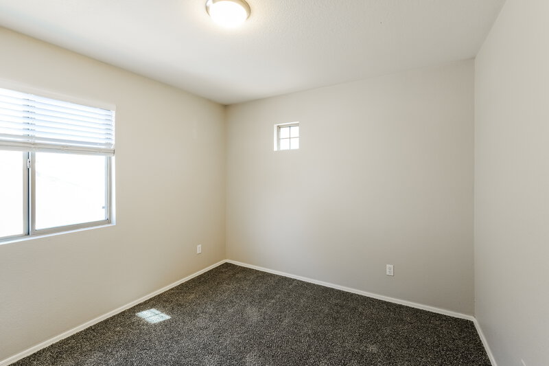 2,190/Mo, 3802 N 104th Ave Avondale, AZ 85392 Bedroom View