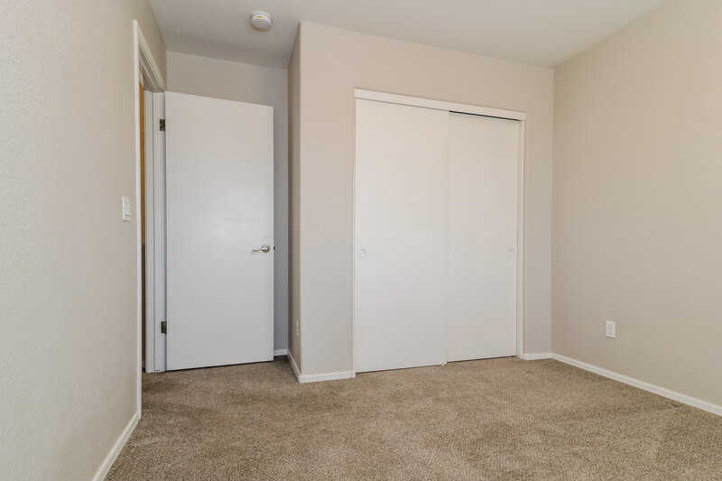 2,430/Mo, 3802 N 104th Ave Avondale, AZ 85392 Bedroom View