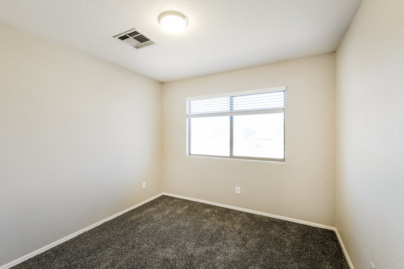 2,190/Mo, 3802 N 104th Ave Avondale, AZ 85392 Bedroom View 3