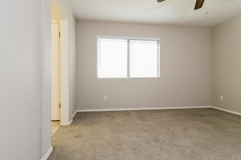 2,430/Mo, 3802 N 104th Ave Avondale, AZ 85392 Bedroom View 2