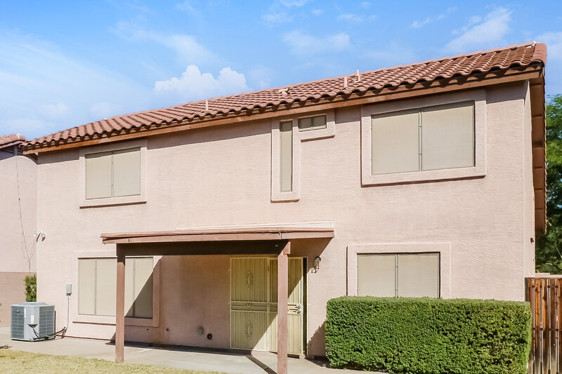 2,430/Mo, 3802 N 104th Ave Avondale, AZ 85392 Rear View