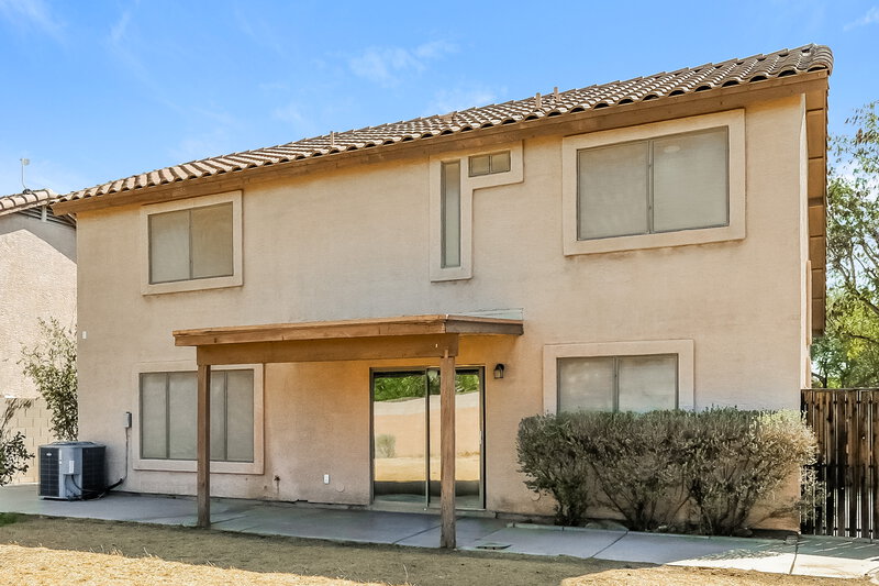 2,190/Mo, 3802 N 104th Ave Avondale, AZ 85392 Rear View