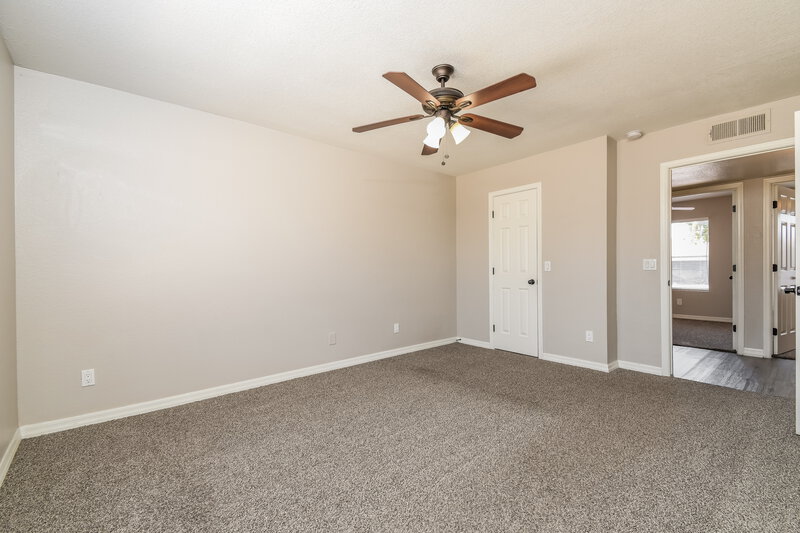 2,185/Mo, 1419 N Rowen Mesa, AZ 85207 Main Bedroom View 2