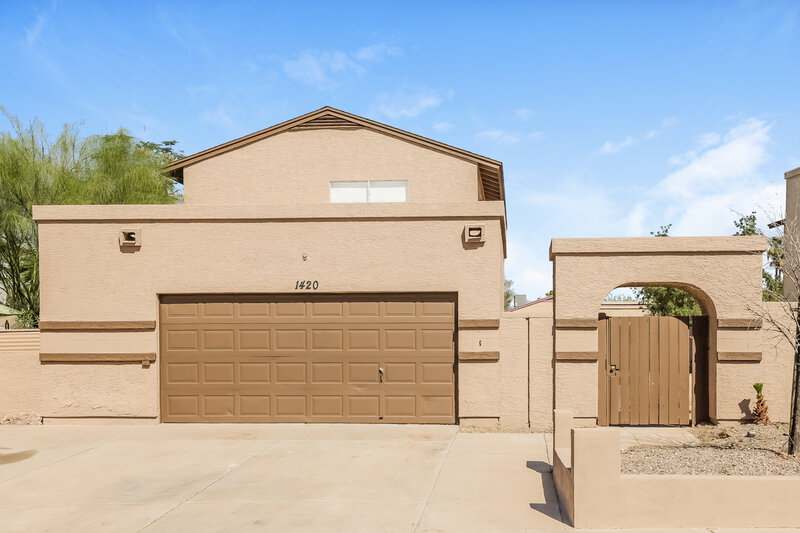 2,245/Mo, 1420 E Topeka Dr Phoenix, AZ 85024 External View
