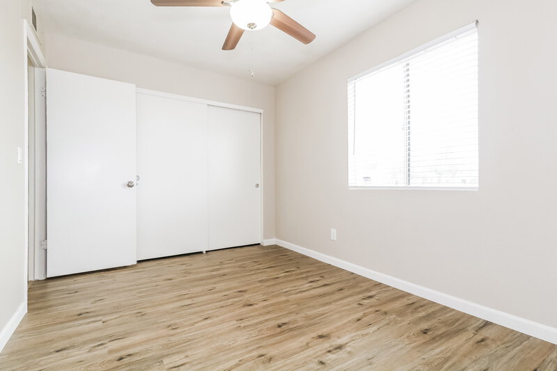 2,030/Mo, 4701 W Escuda Drive Glendale, AZ 85308 Bedroom View