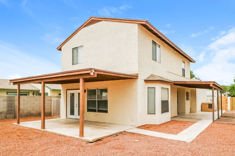 2,030/Mo, 4701 W Escuda Drive Glendale, AZ 85308 Rear View