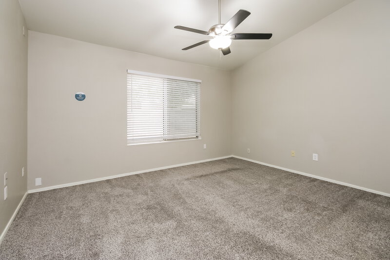 2,190/Mo, 423 S Kingston Court Chandler, AZ 85225 Main Bedroom View