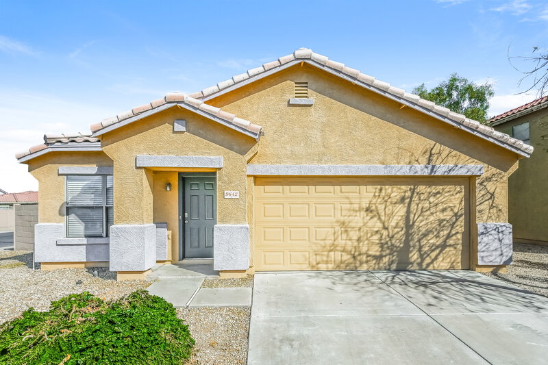 2,045/Mo, 9642 W Kingman St Tolleson, AZ 85353 External View