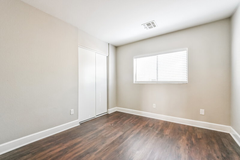 2,045/Mo, 9642 W Kingman St Tolleson, AZ 85353 Bedroom View 2