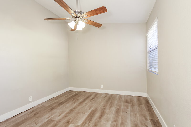 1,840/Mo, 3814 W Marconi Ave Phoenix, AZ 85053 Bedroom View 3