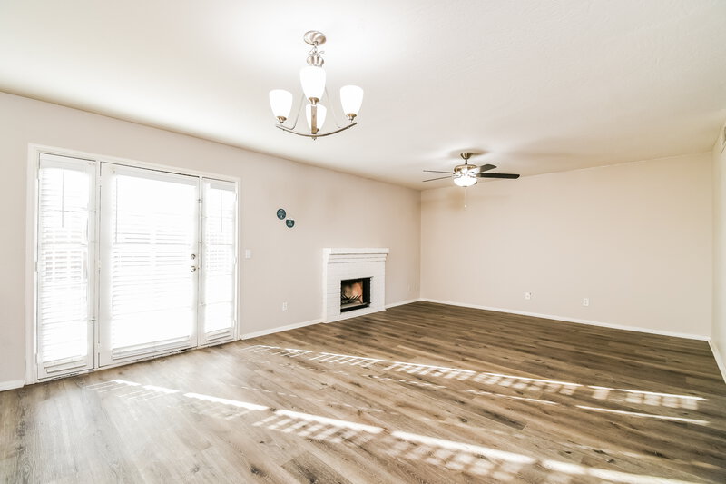 2,405/Mo, 521 W El Prado Road Chandler, AZ 85225 Living Room View 4