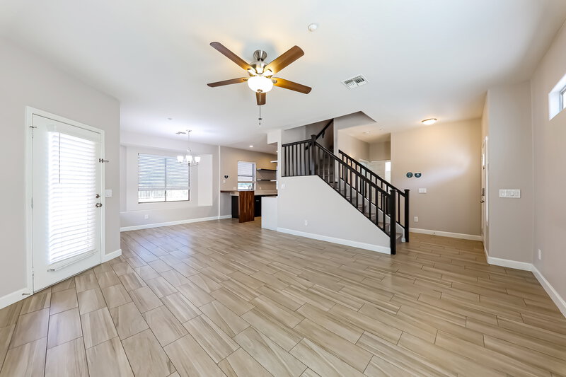 2,085/Mo, 15873 N 73rd Ln Peoria, AZ 85382 Living Room View 2