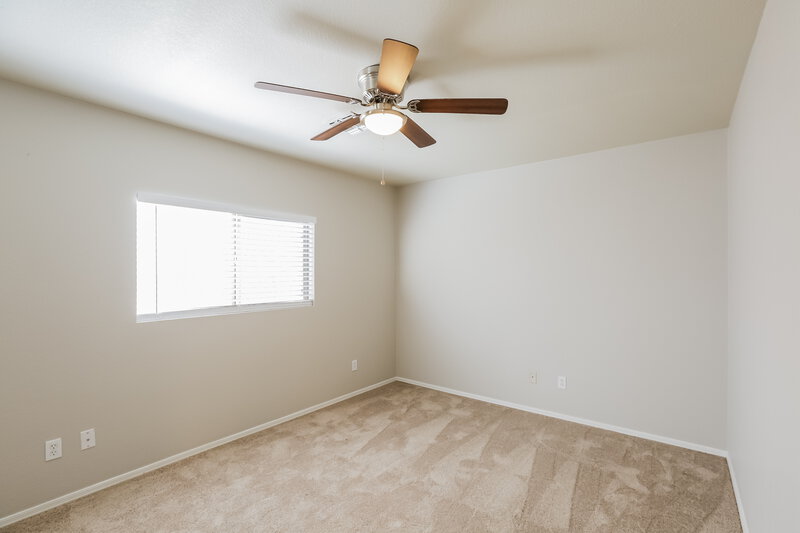 1,935/Mo, 11771 W Windrose Avenue El Mirage, AZ 85335 Bedroom View
