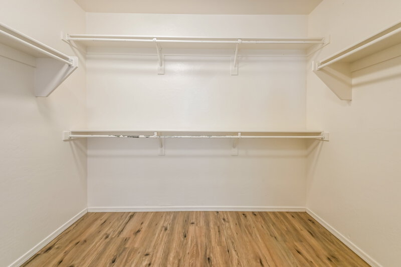 2,245/Mo, 354 E Bradstock Way San Tan Valley, AZ 85140 Walk In Closet View