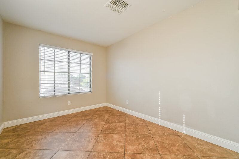 2,245/Mo, 354 E Bradstock Way San Tan Valley, AZ 85140 Bedroom View