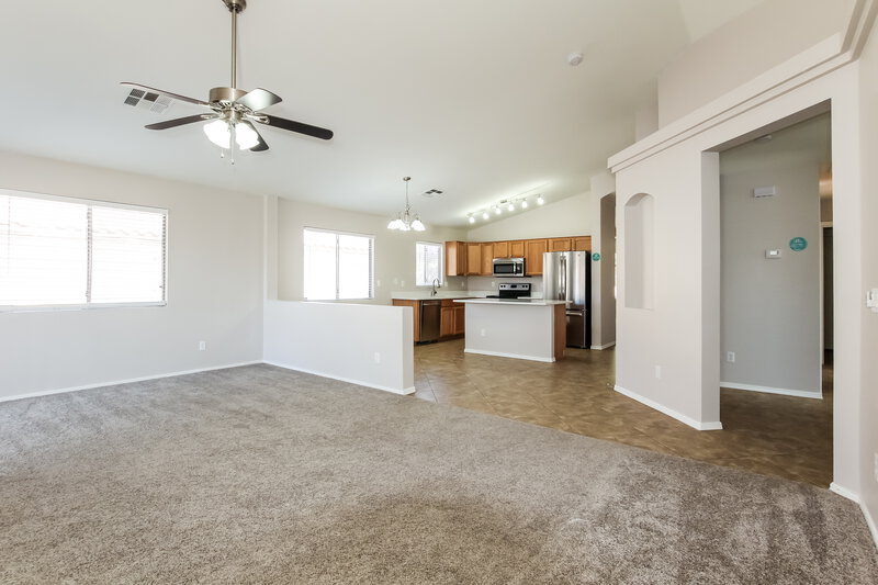 2,165/Mo, 10626 W Zak Rd Tolleson, AZ 85353 Breakfast Nook View