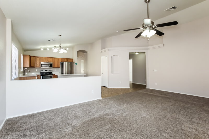 2,165/Mo, 10626 W Zak Rd Tolleson, AZ 85353 Breakfast Nook View 2