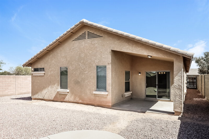 2,075/Mo, 1018 S 166th Drive Goodyear, AZ 85338 Rear View
