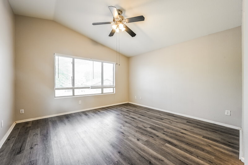 1,805/Mo, 14720 W Lamoille Dr Surprise, AZ 85374 Main Bedroom View