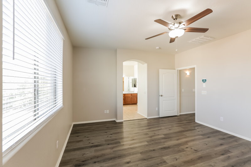 2,150/Mo, 15018 W Riviera Dr Surprise, AZ 85379 Main Bedroom View