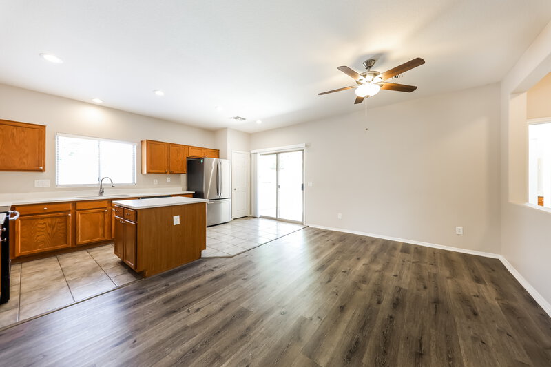 2,075/Mo, 3405 N 129th Dr Avondale, AZ 85392 Misc View 7