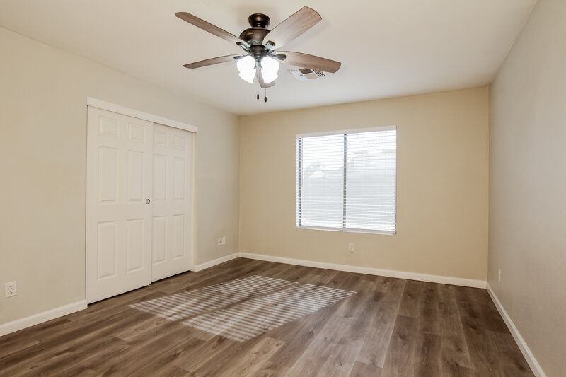 1,845/Mo, 16245 W Buchanan St Goodyear, AZ 85338 Main Bedroom View