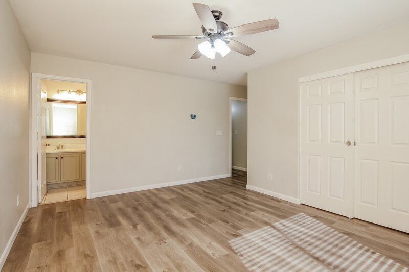 1,845/Mo, 16245 W Buchanan St Goodyear, AZ 85338 Main Bedroom View 2