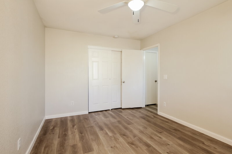 1,845/Mo, 16245 W Buchanan St Goodyear, AZ 85338 Bedroom View 3