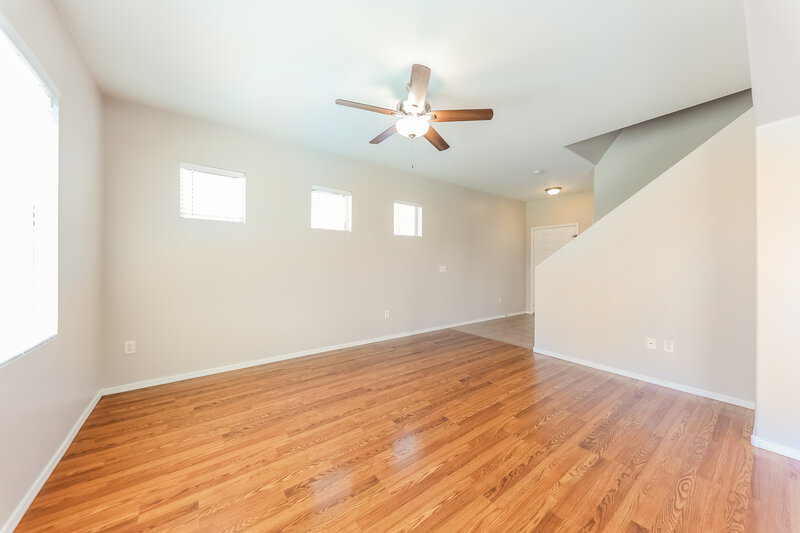 2,160/Mo, 12179 W Yuma St Avondale, AZ 85323 Living Room View