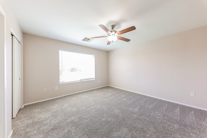 2,160/Mo, 12179 W Yuma St Avondale, AZ 85323 Main Bedroom View