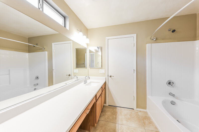 2,050/Mo, 13018 W Lawrence Rd Glendale, AZ 85307 Misc View 10