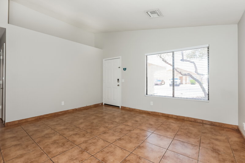 2,000/Mo, 8515 W Elm St Phoenix, AZ 85037 Misc View 7