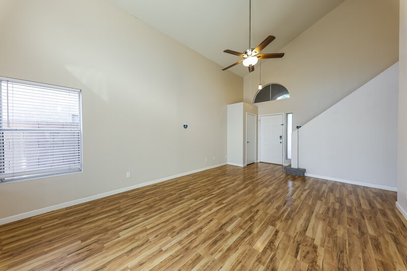 1,995/Mo, 20835 N 2nd Ave Phoenix, AZ 85027 Misc View