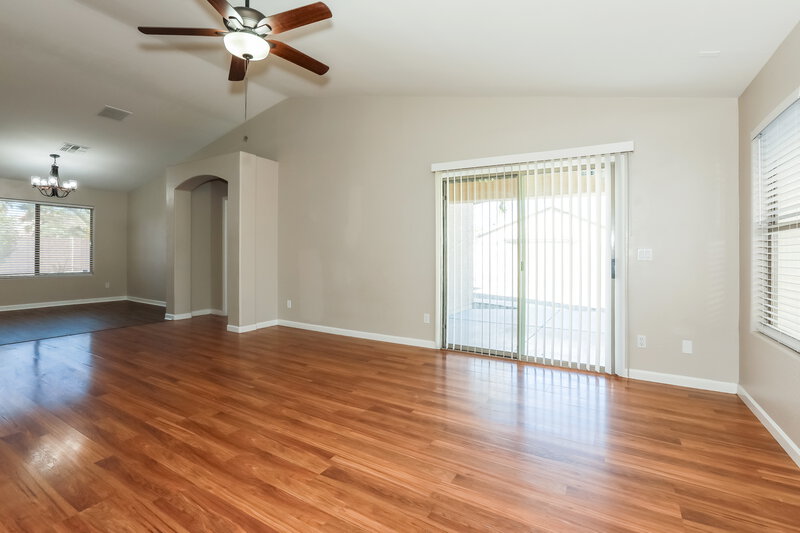 1,730/Mo, 3650 W Carlos Ln San Tan Valley, AZ 85142 Living Room View