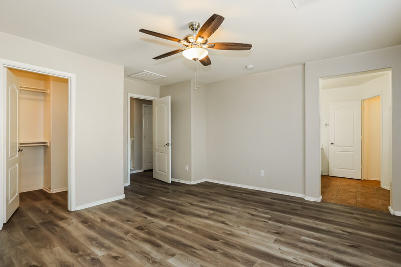 1,815/Mo, 17378 W Holland Ln Surprise, AZ 85388 Main Bedroom View 2