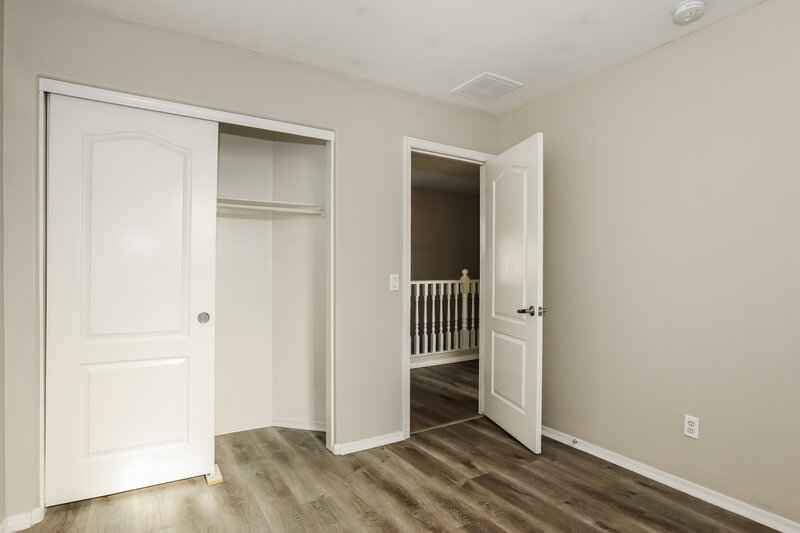 1,815/Mo, 17378 W Holland Ln Surprise, AZ 85388 Bedroom View 3