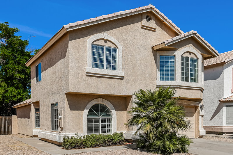 2,275/Mo, 1042 N Blackbird Dr Gilbert, AZ 85234 Front View
