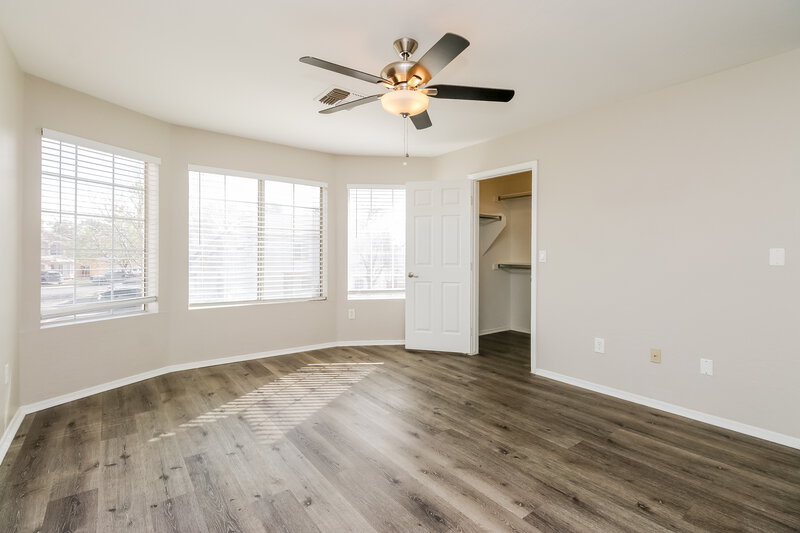 3,150/Mo, 1042 N Blackbird Dr Gilbert, AZ 85234 Main Bedroom View