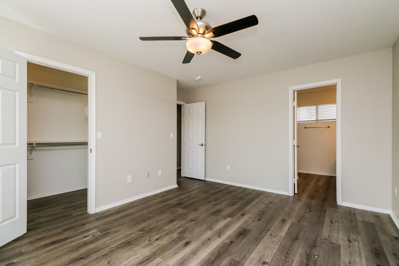 3,150/Mo, 1042 N Blackbird Dr Gilbert, AZ 85234 Main Bedroom View 2