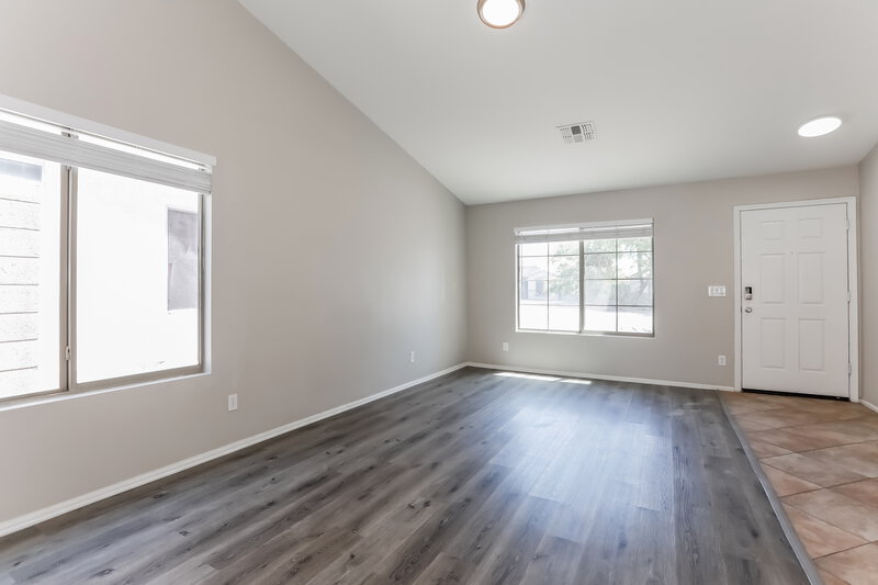 1,900/Mo, 4148 E Stratford Pl San Tan Valley, AZ 85140 Living Room View
