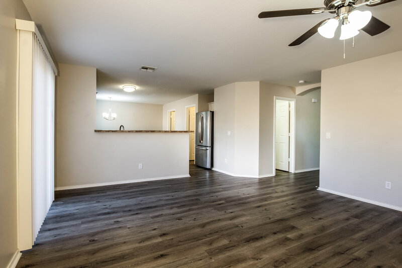 2,450/Mo, 8338 W Kingman St Tolleson, AZ 85353 Misc View 2