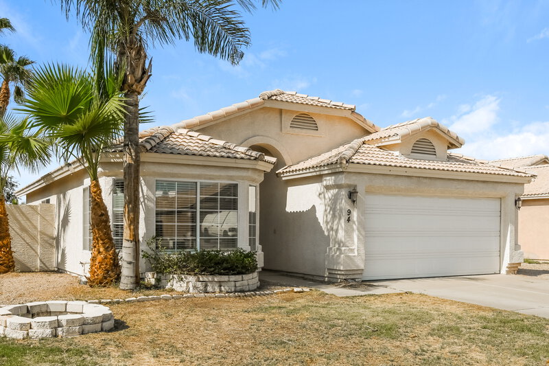 2,335/Mo, 94 W Gail Dr Gilbert, AZ 85233 Front View